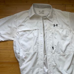 Mens small UA button up